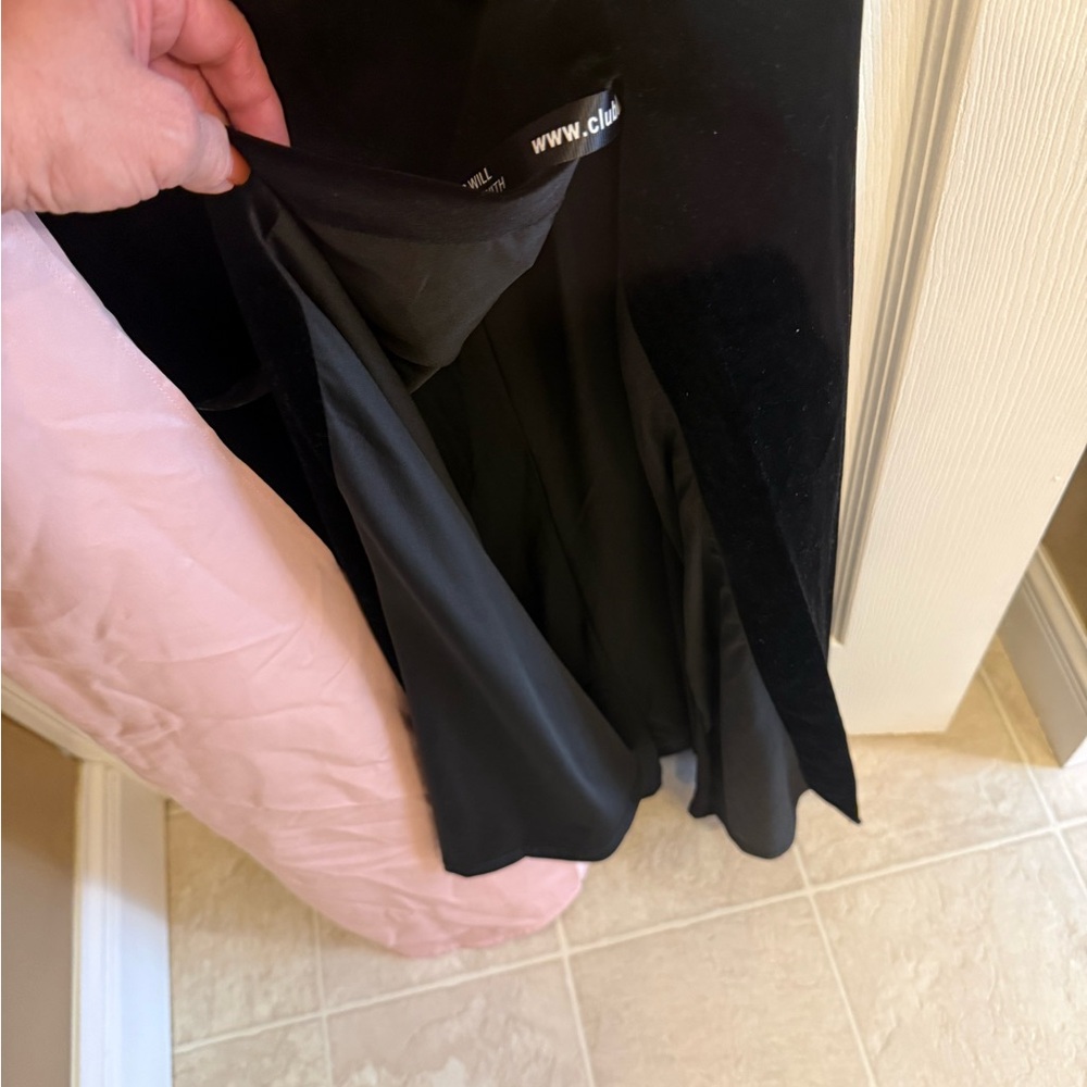 Club L London Black Velvet Bandeau Split Maxi Dress - Picture 8 of 10